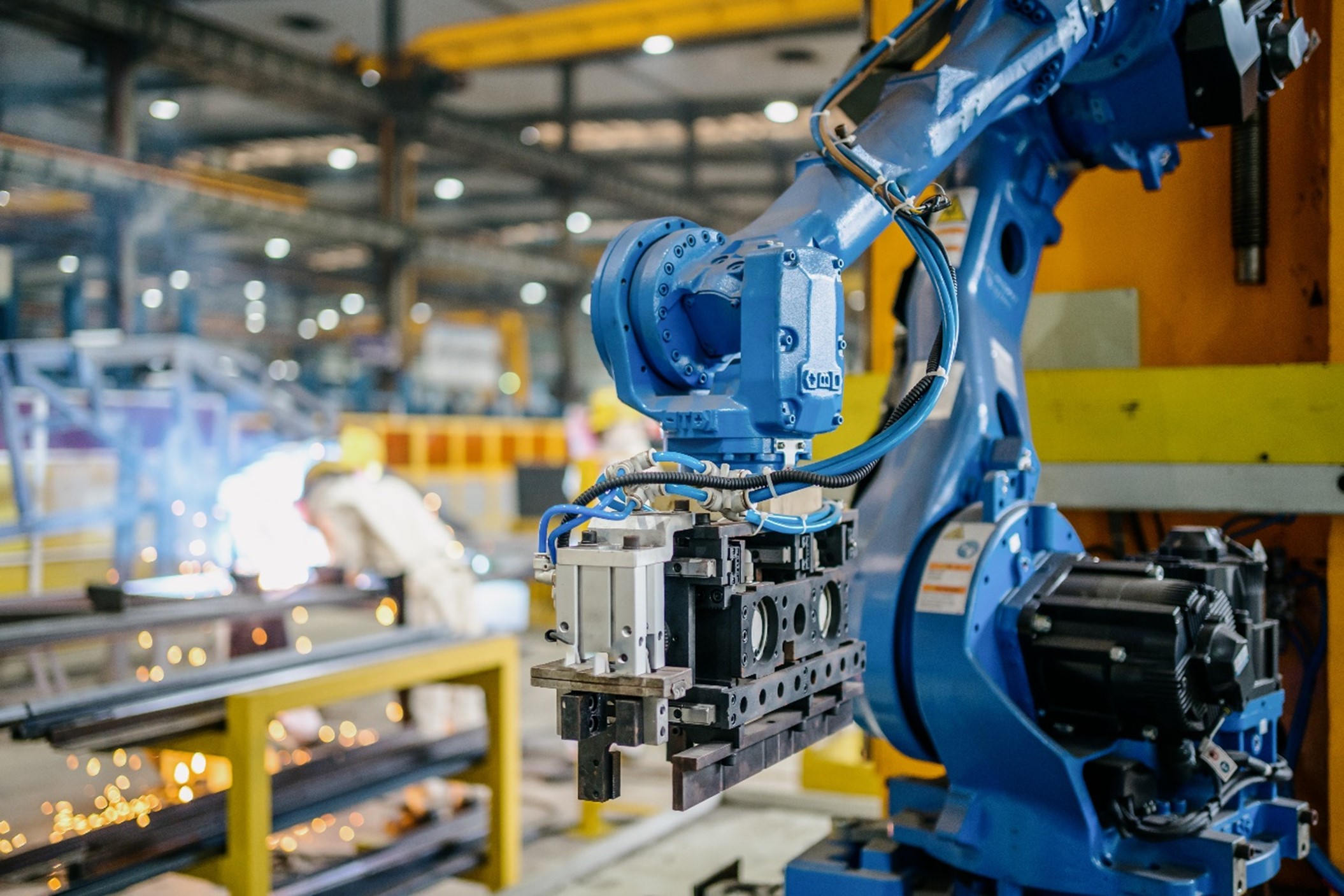 Industrial Equipment & Machinery
